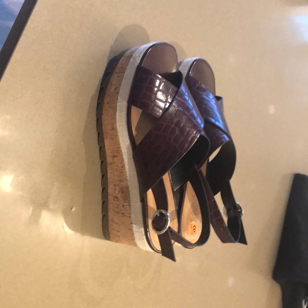 Zara Trafaluc sandals 8.5, reddish brown